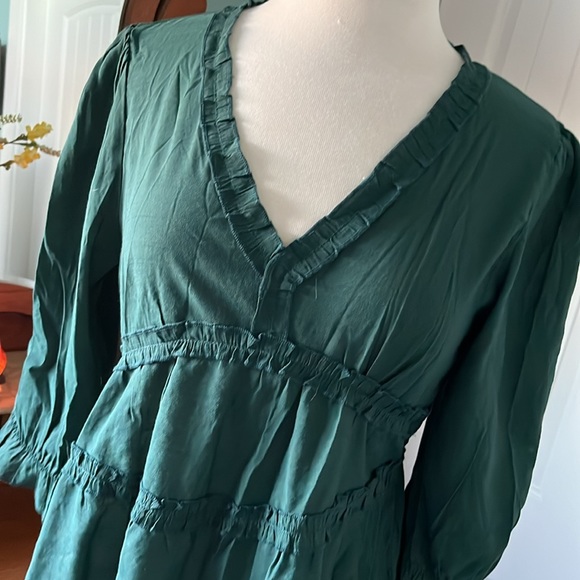 Large green midi dress - Picture 2 of 4